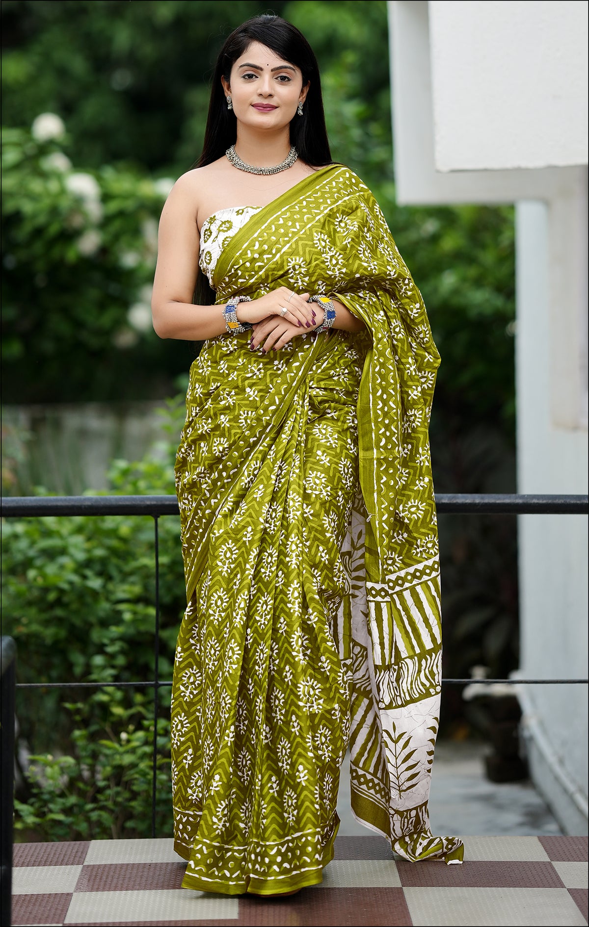 Urban Pallu Woven Design Pure Cotton Daily Saree