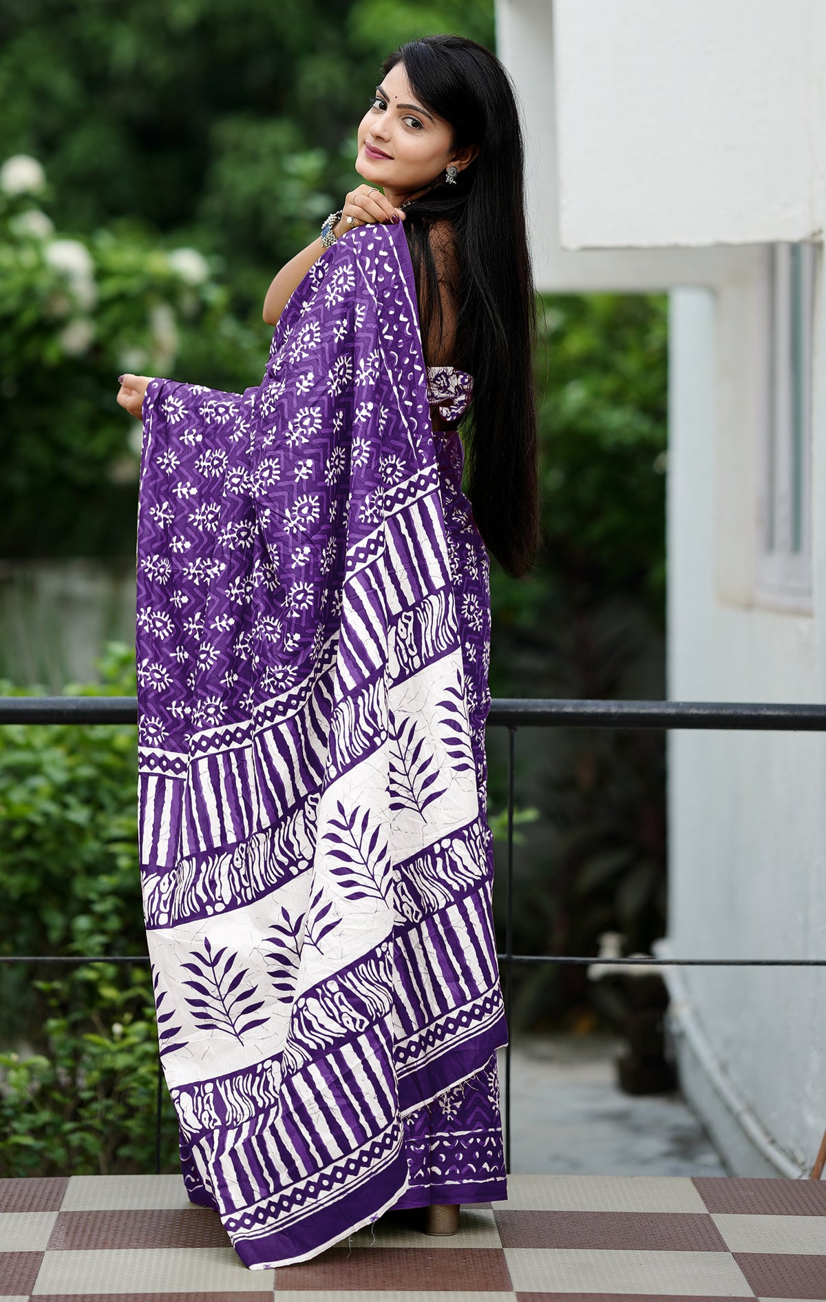 Urban Pallu Woven Design Pure Cotton Daily Saree