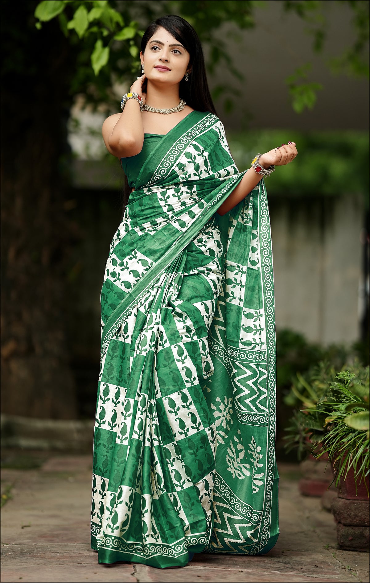 Urban Pallu Woven Design Pure Cotton Daily Saree