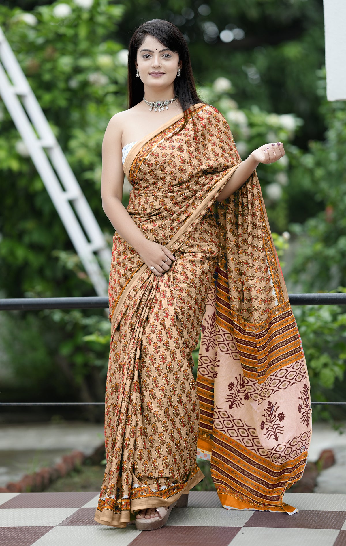 Urban Pallu Woven Design Pure Cotton Daily Saree