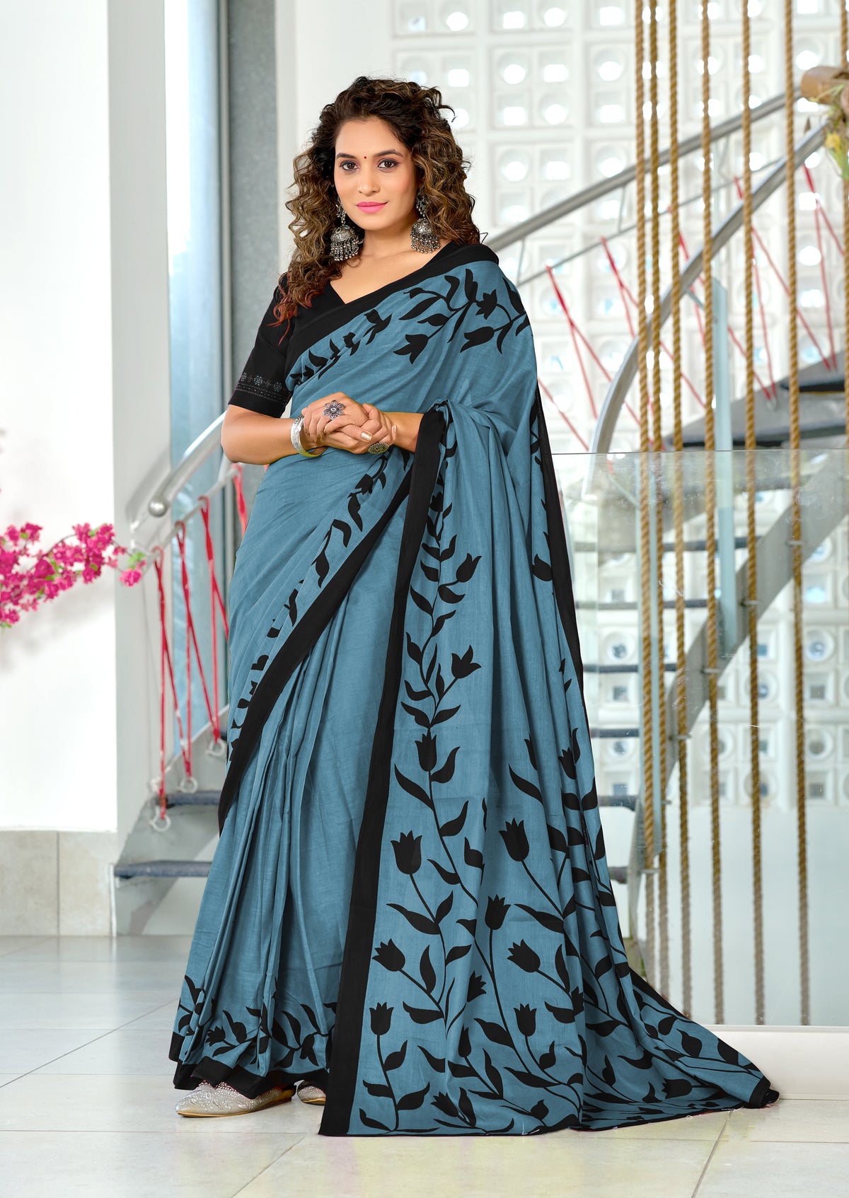 Urban Pallu Woven Design Pure Cotton Daily Saree