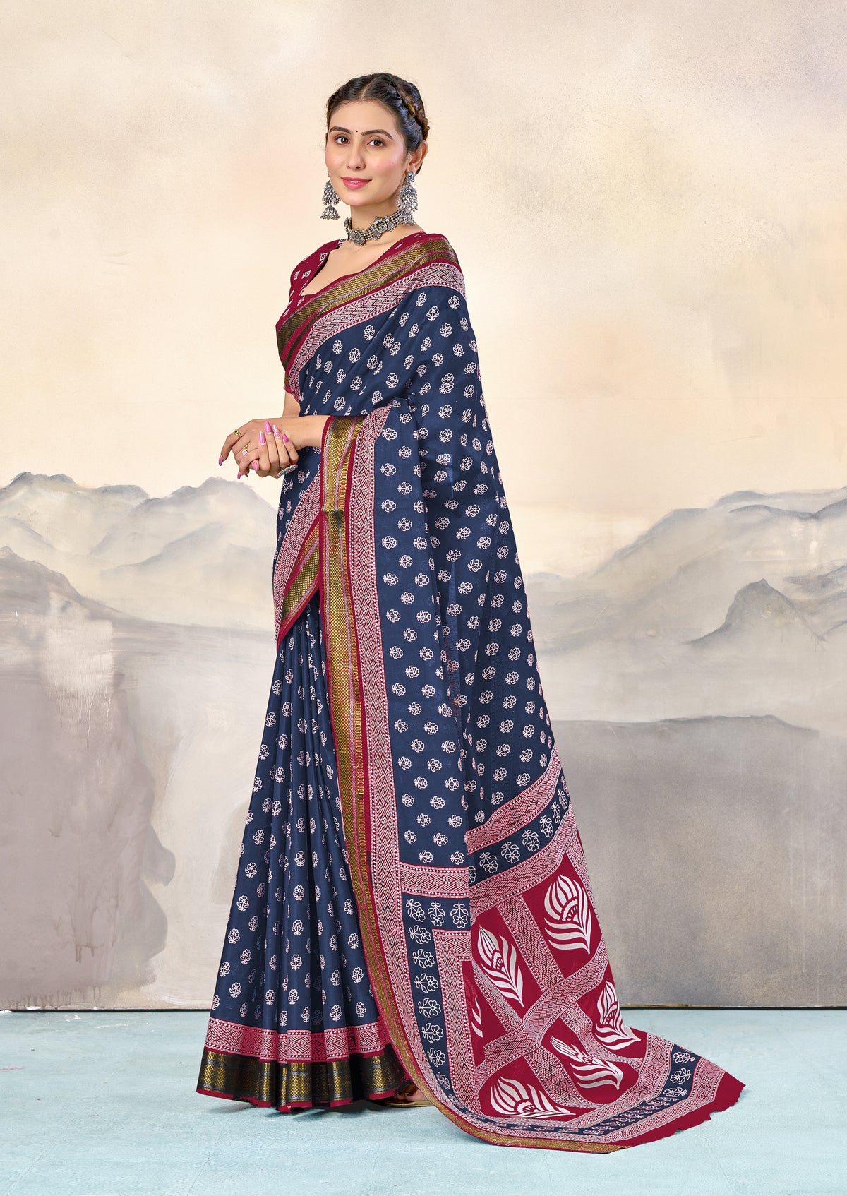 Urban Pallu Woven Design Pure Cotton Daily Saree