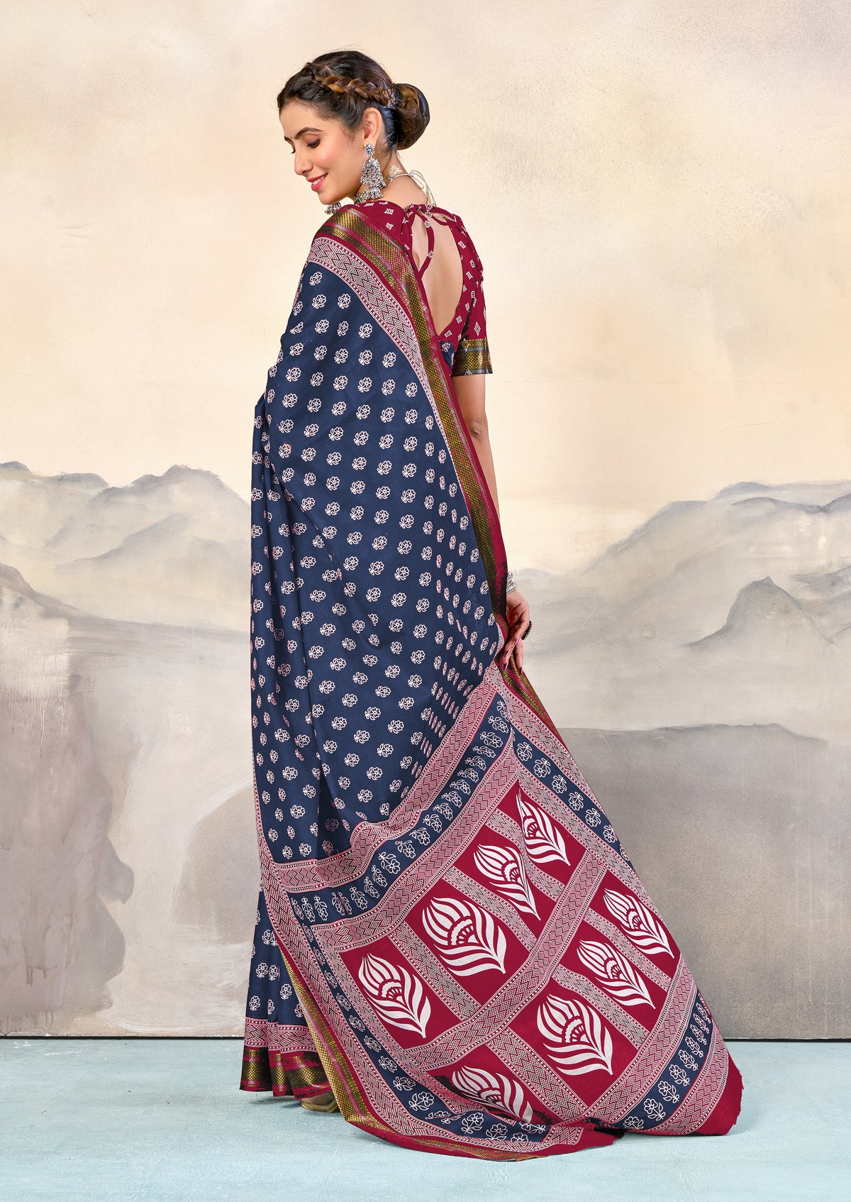 Urban Pallu Woven Design Pure Cotton Daily Saree