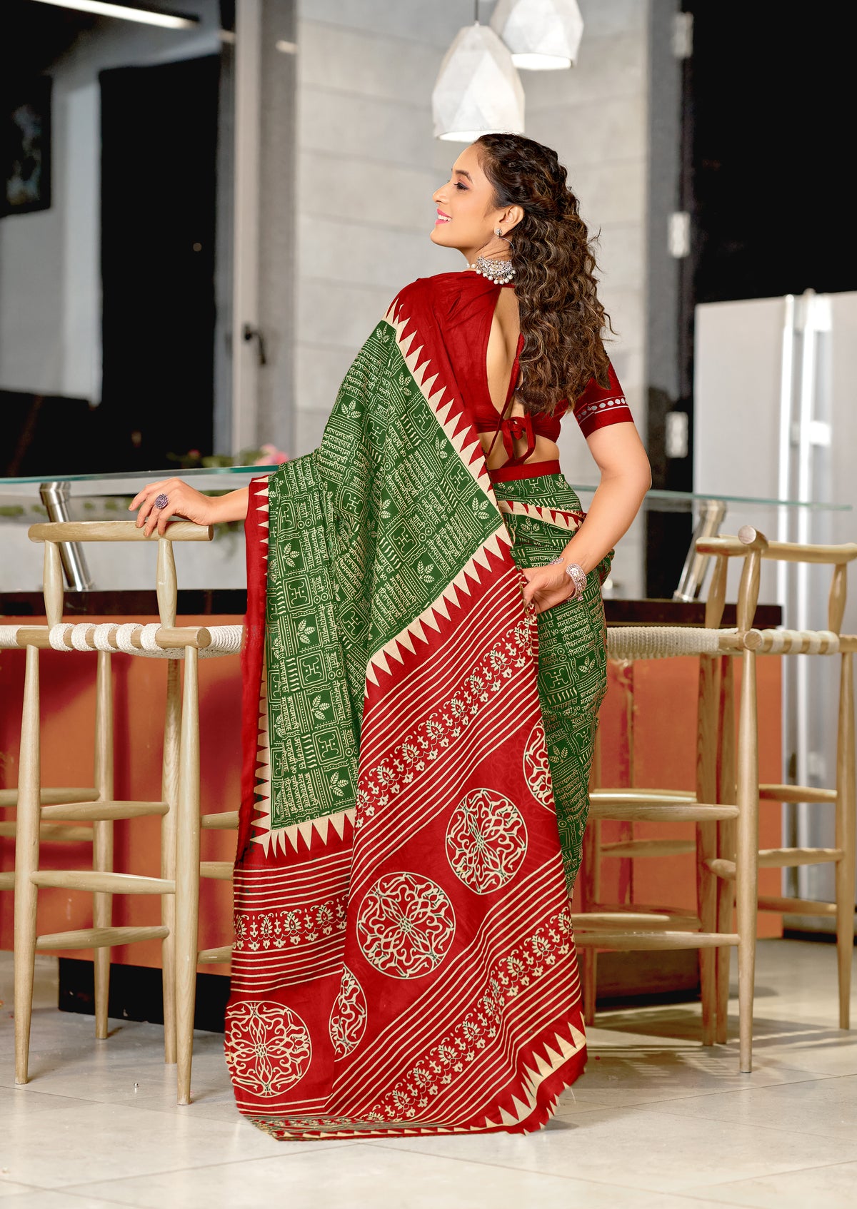 Urban Pallu Woven Design Pure Cotton Daily Saree