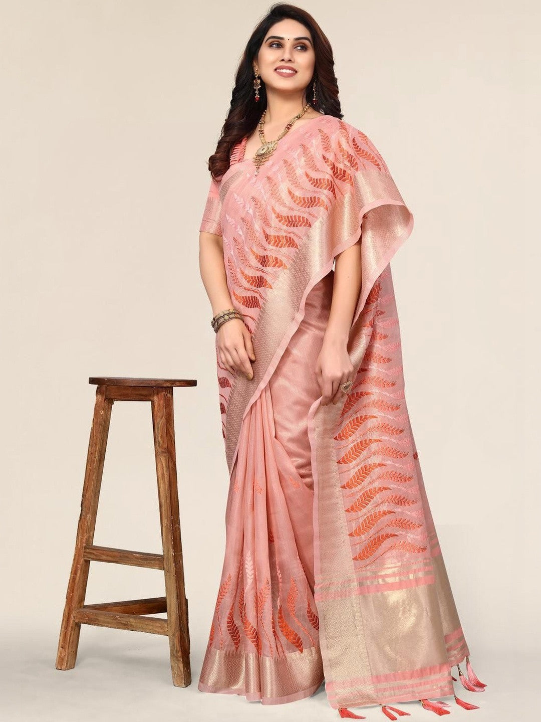 Urban Pallu Floral Sequinned Silk Blend Fusion Saree