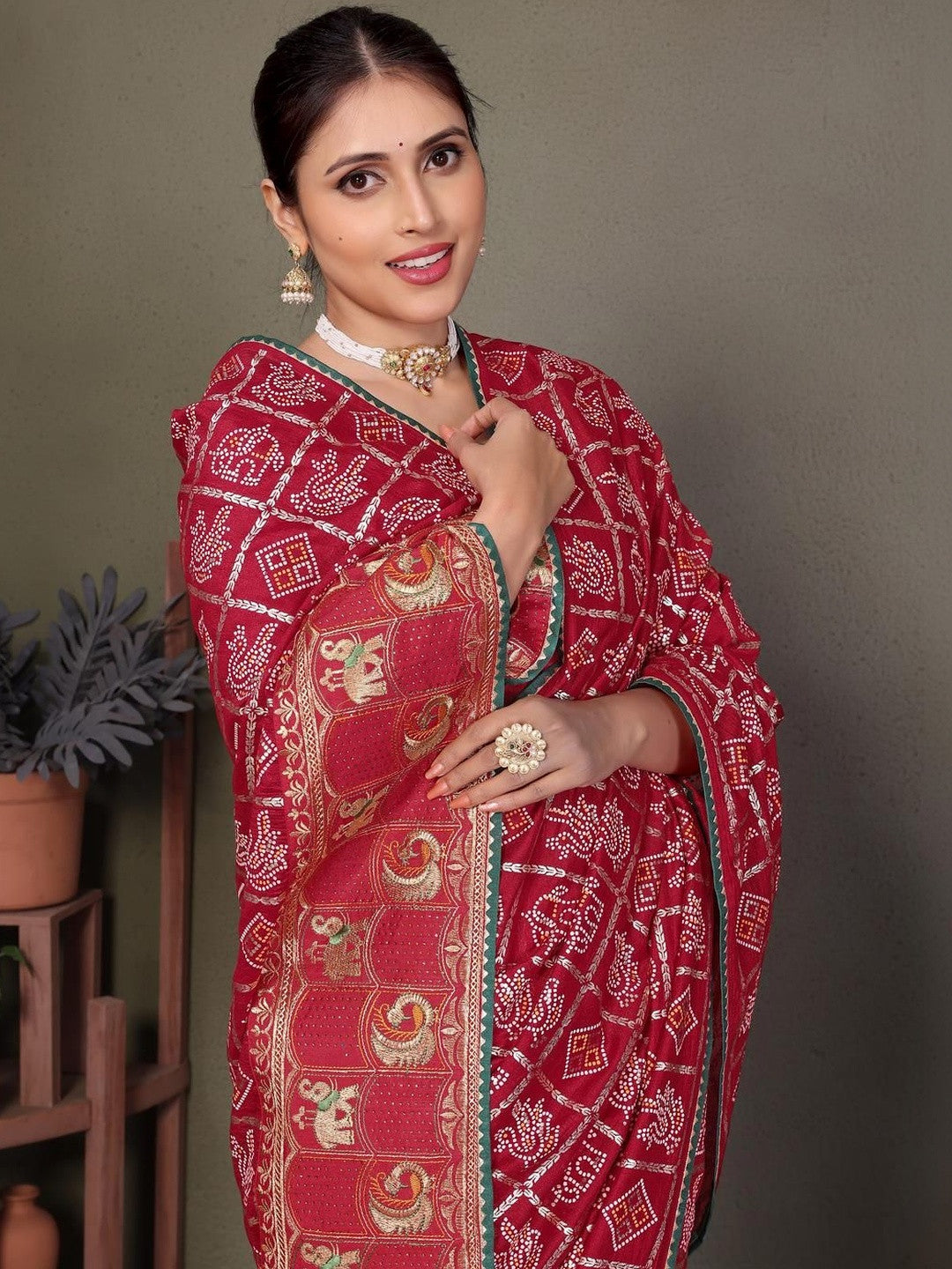 Urban Pallu Floral Sequinned Silk Blend Fusion Saree