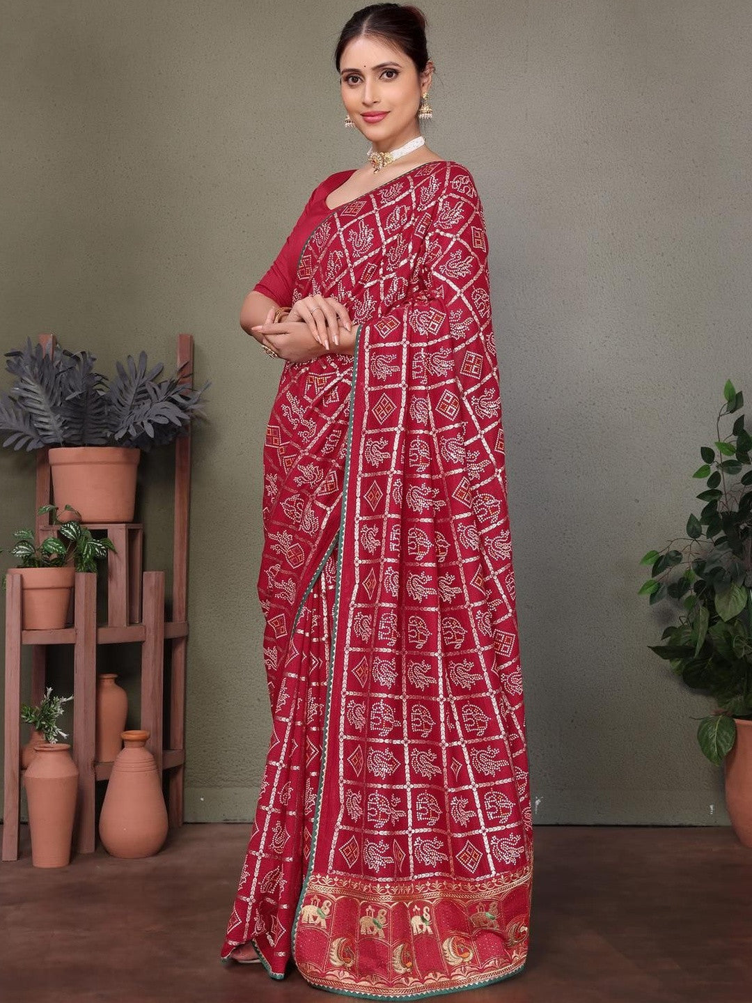 Urban Pallu Floral Sequinned Silk Blend Fusion Saree