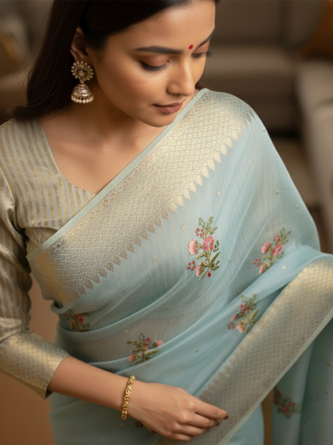 Urban Pallu Floral Sequinned Silk Blend Fusion Saree