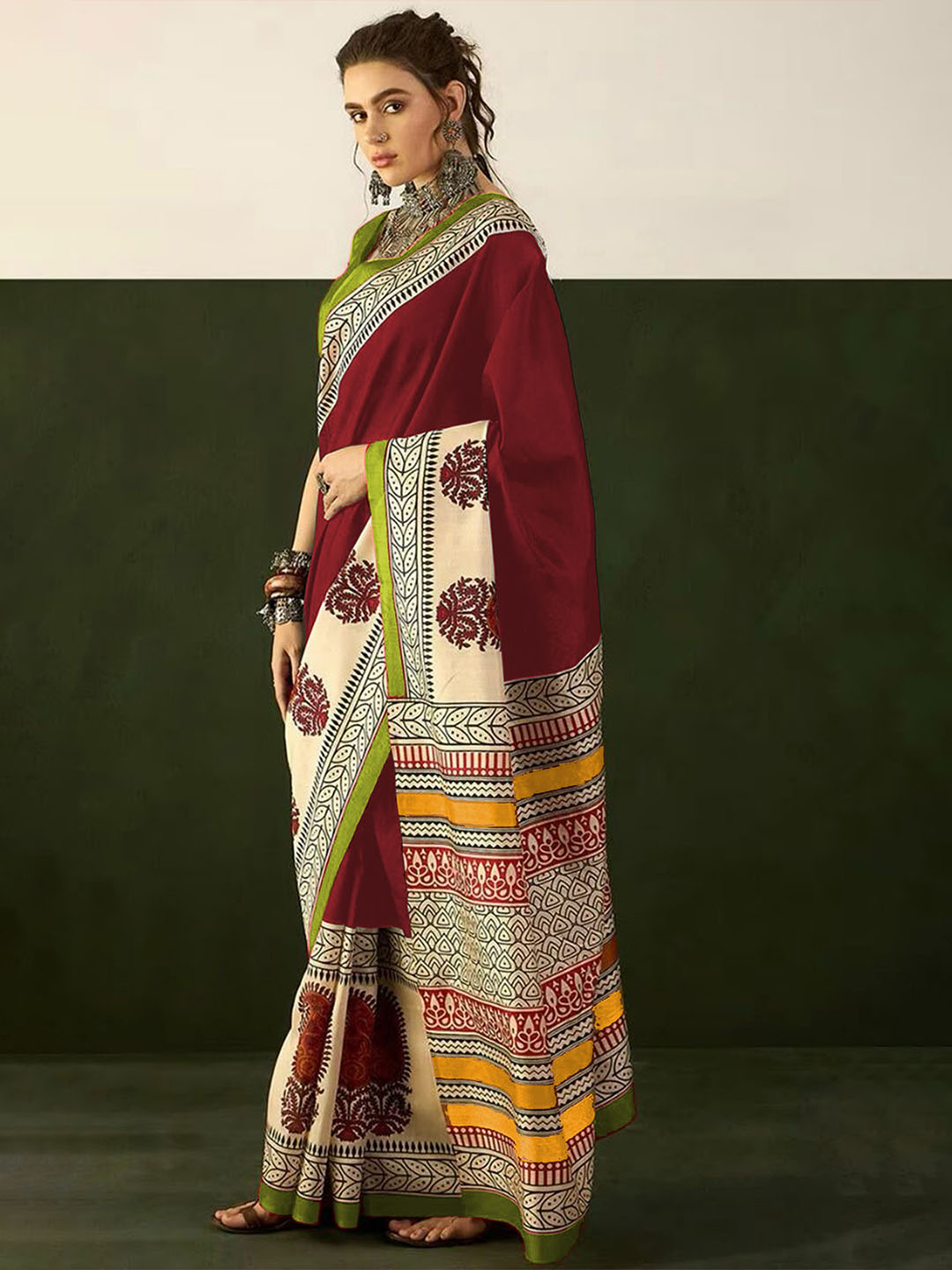 Urban Pallu Woven Design Pure Cotton Daily Saree