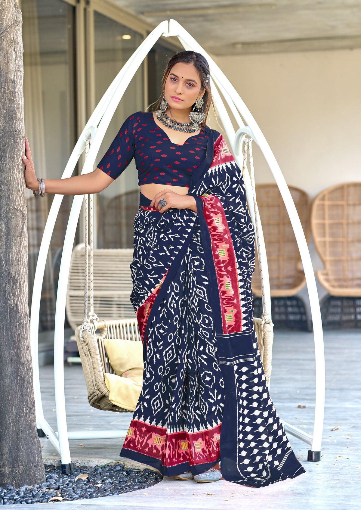 Urban Pallu Woven Design Pure Cotton Daily Saree