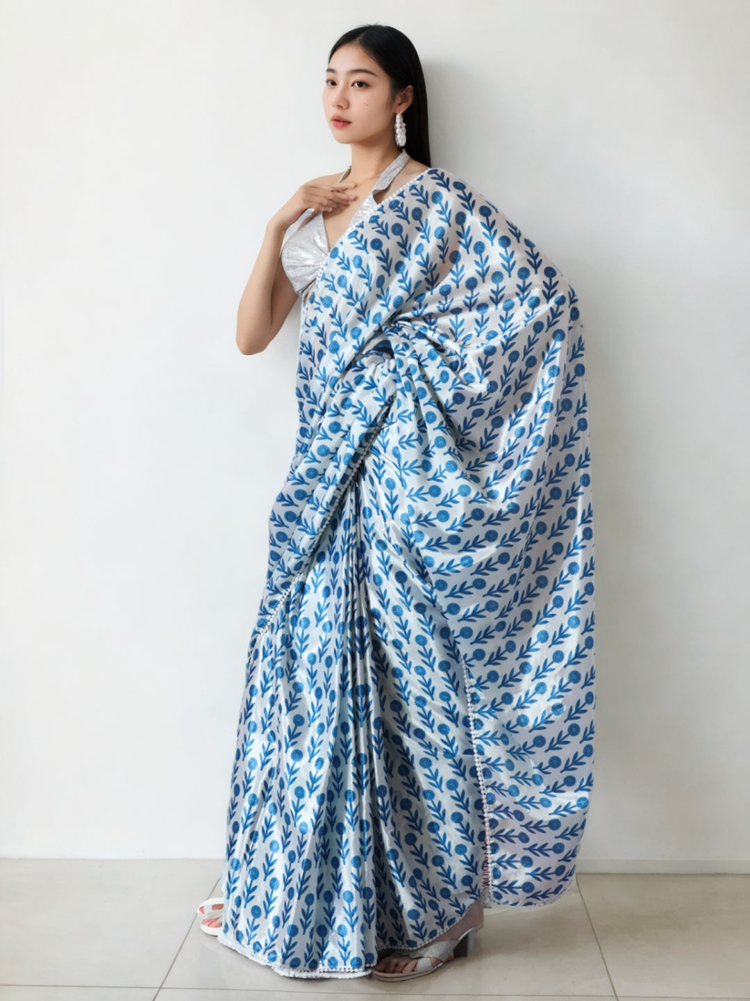 Urban Pallu Woven Design Silk Blend Fusion Saree
