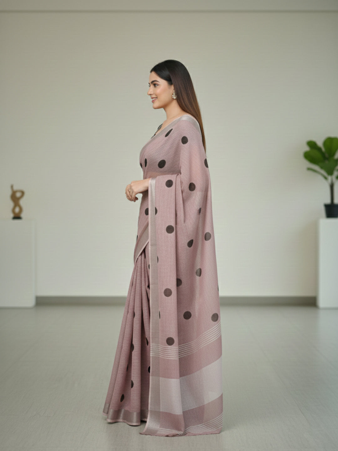 Urban Pallu Floral Sequinned Silk Blend Fusion Saree
